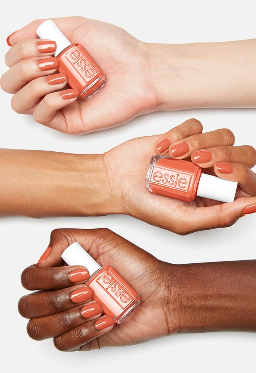 Essie - Classic Nail Polish 13.5ml - 824 Frilly Lillies