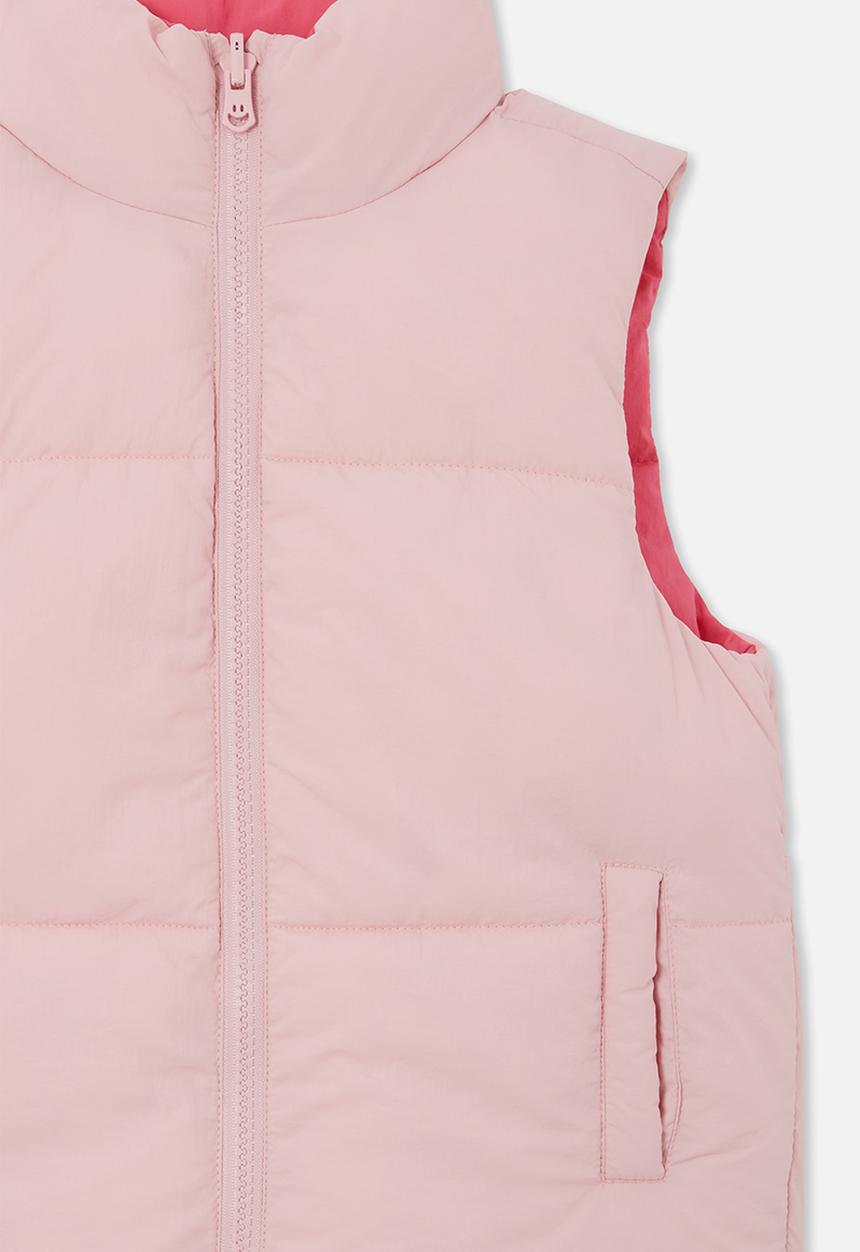 Cotton On - Jamie reversible puffer vest - marshmallow/fuchsia boom