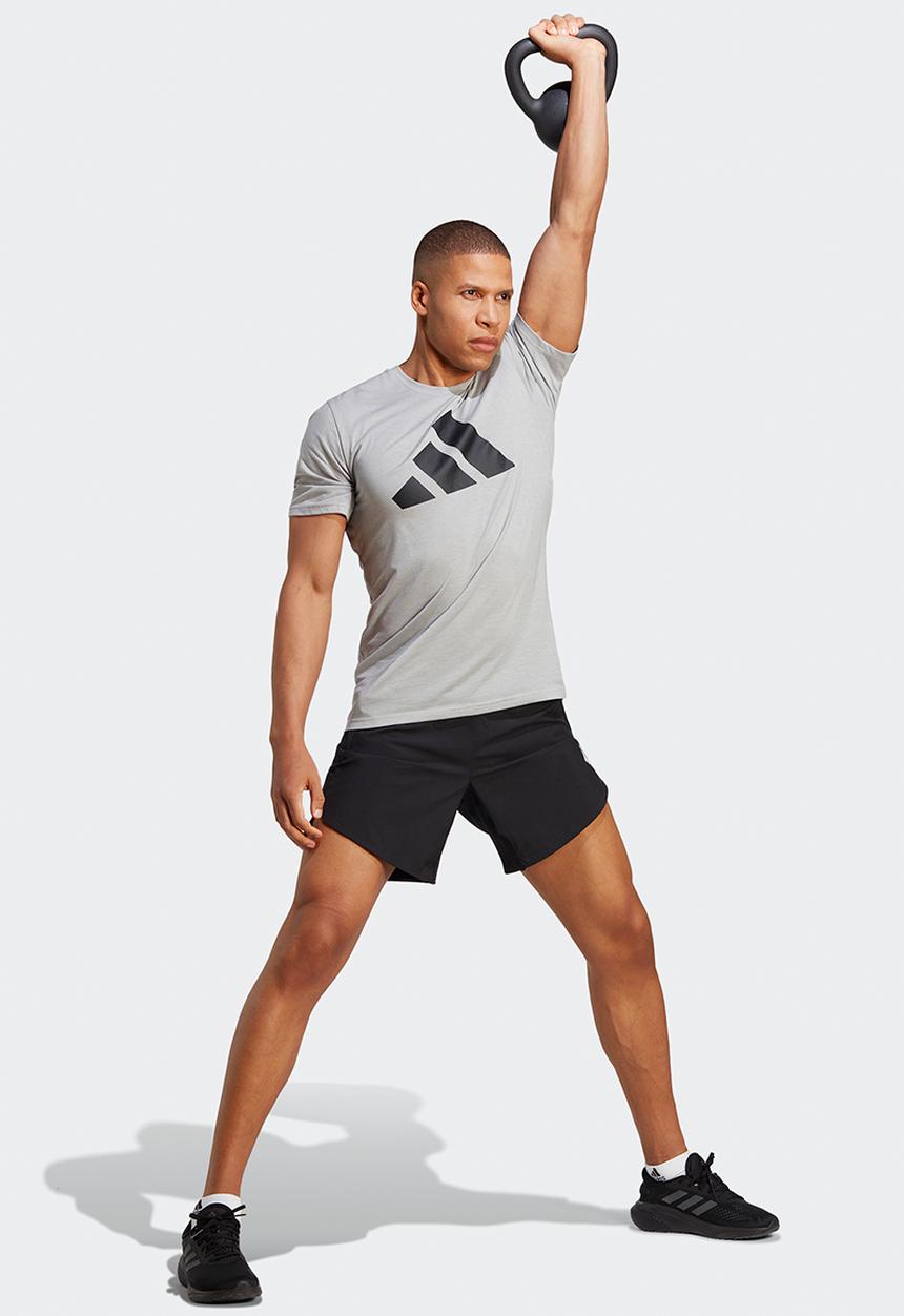 adidas Performance - Train ess feelready logo tee - medium grey heather/black