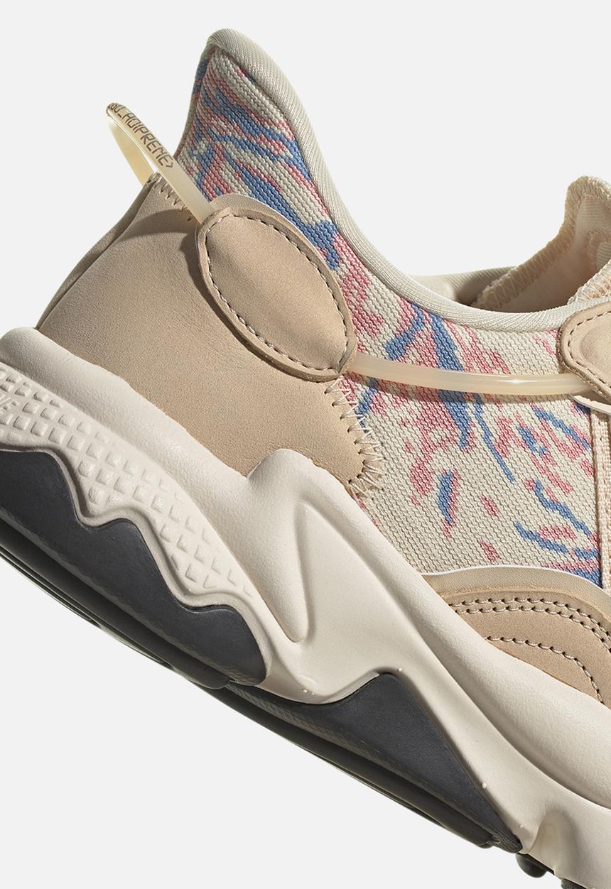 adidas Originals - OZWEEGO 