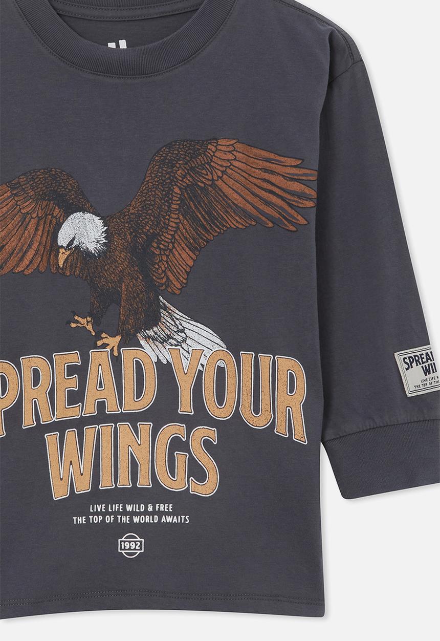 Cotton On - Long sleeve drop shoulder tee - vintage navy/spread your wings