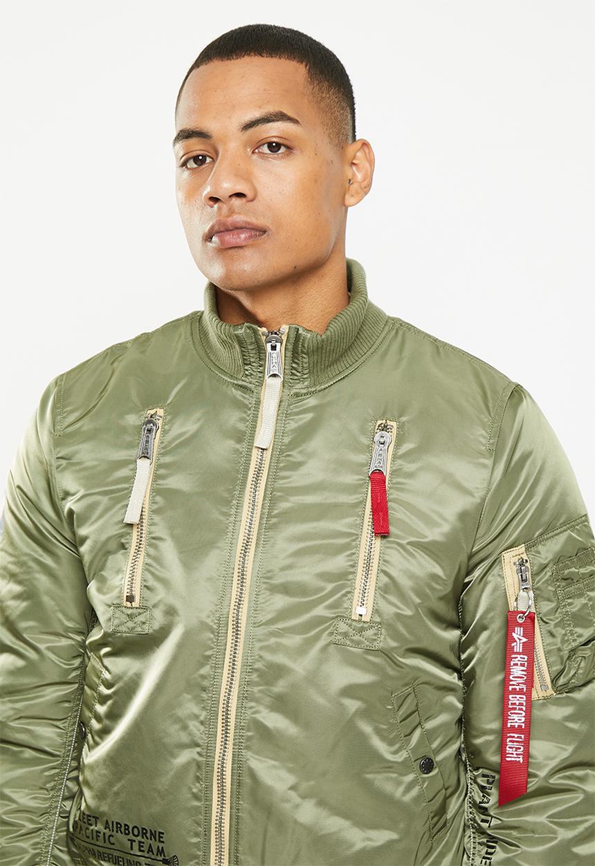 Alpha Industries - A.r.t jacket - sage green