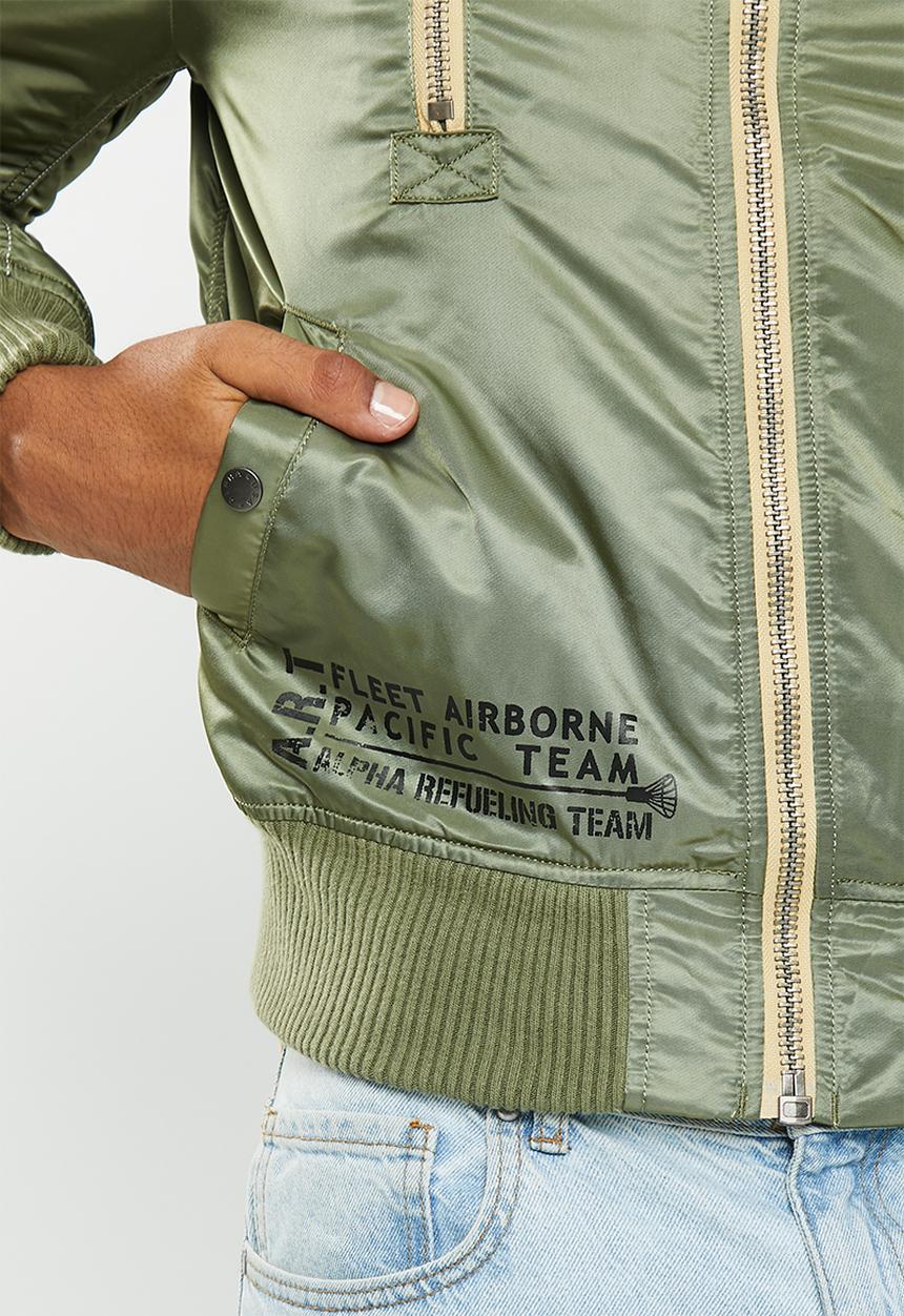 Alpha Industries - A.r.t jacket - sage green