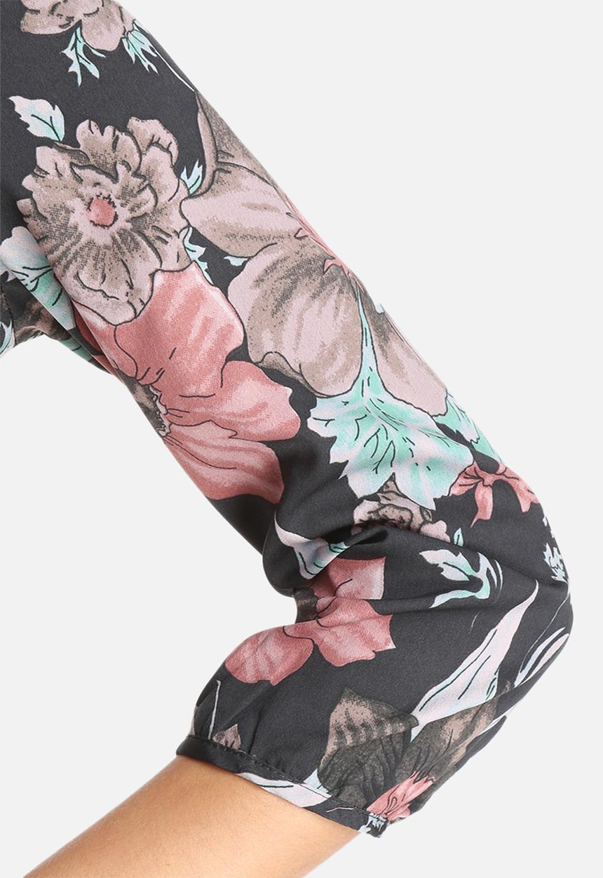 Vero Moda - Silkey Flower 3/4 Top