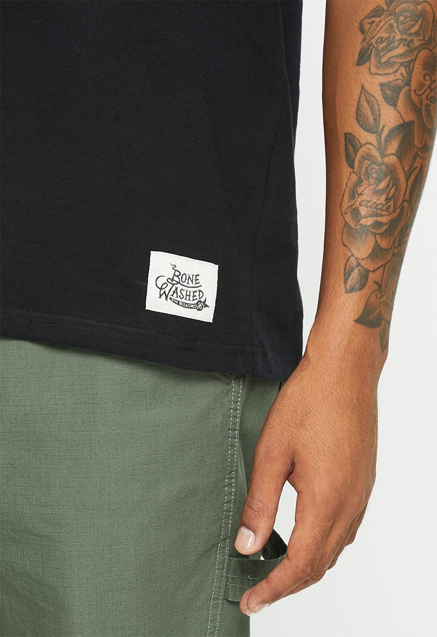Holmes Bro's - Classic shield short sleeve tee - black