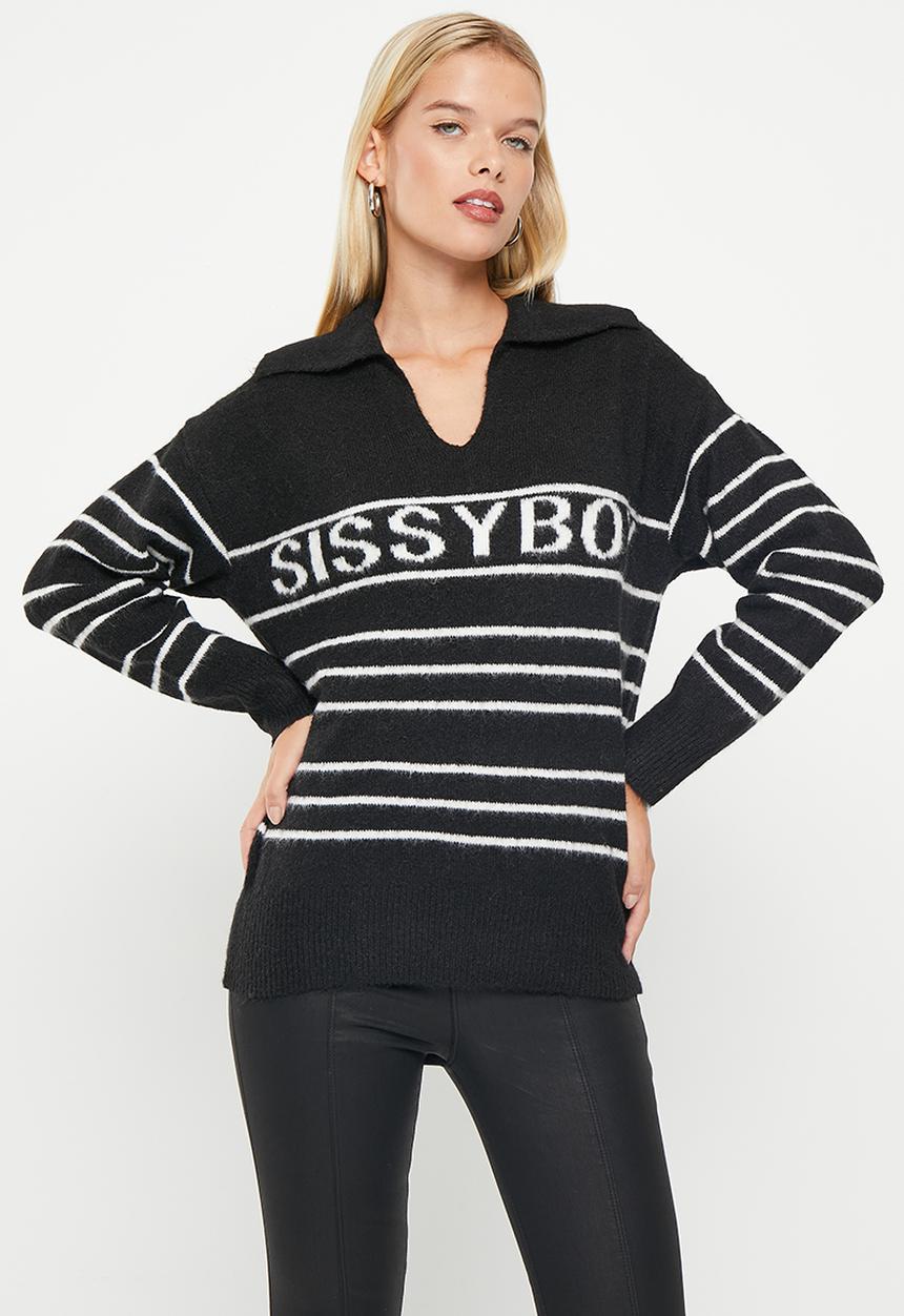 SISSY BOY - Ajay: slouchy, open collar knitted sweater - black & white