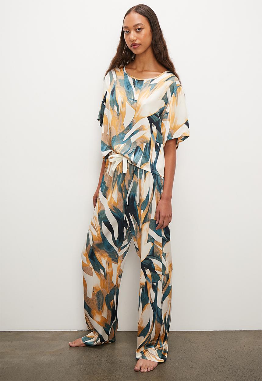Superbalist - Woven tee & wide leg pant set - blue & yellow painterly