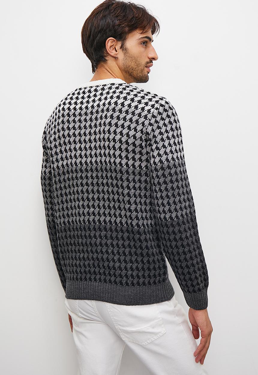 Superbalist - Regular fit houndstooth crew neck - multi