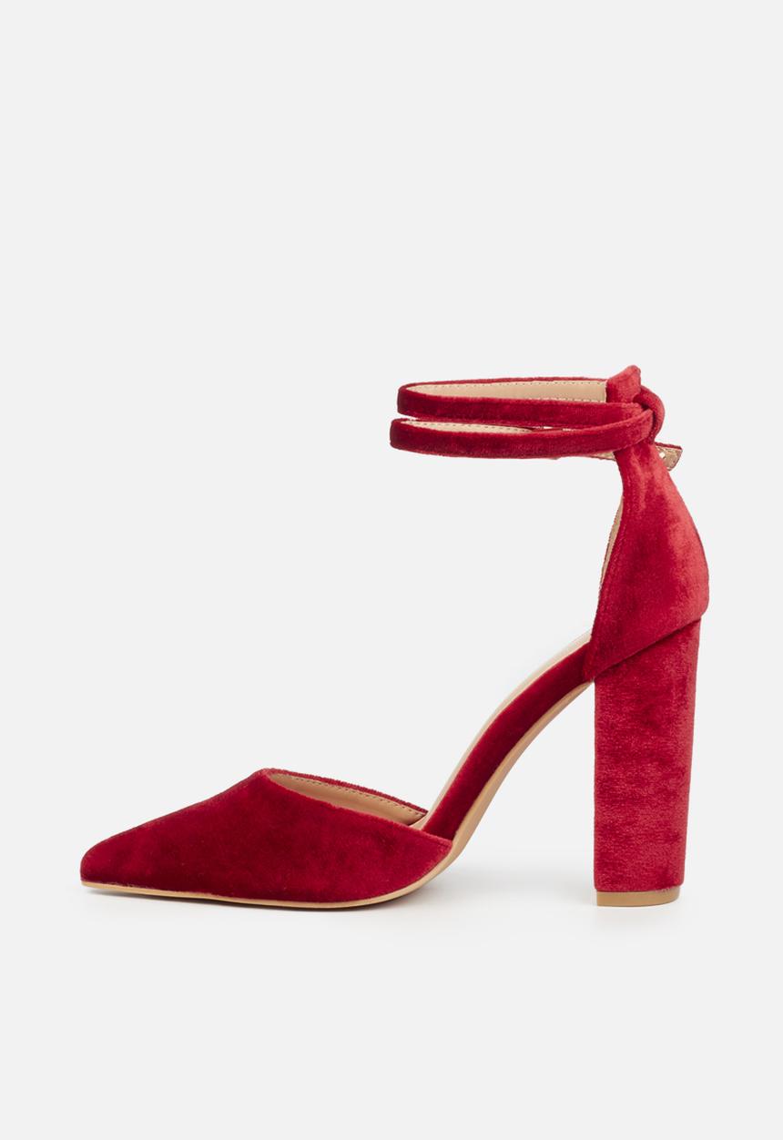 Miss Black - Criss 5 court heel - red