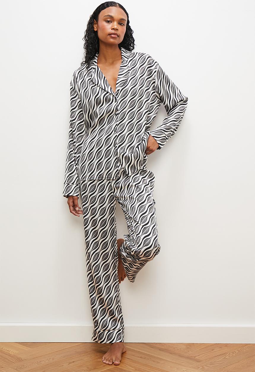 edit - Long sleeve sleep shirt & pant set - black & white