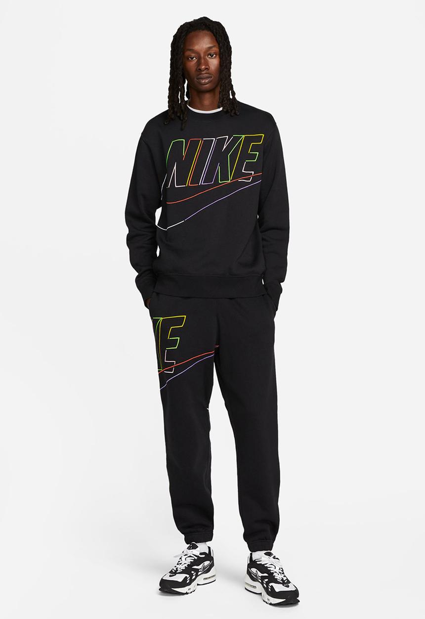 Nike - Club Fleece+ Crew