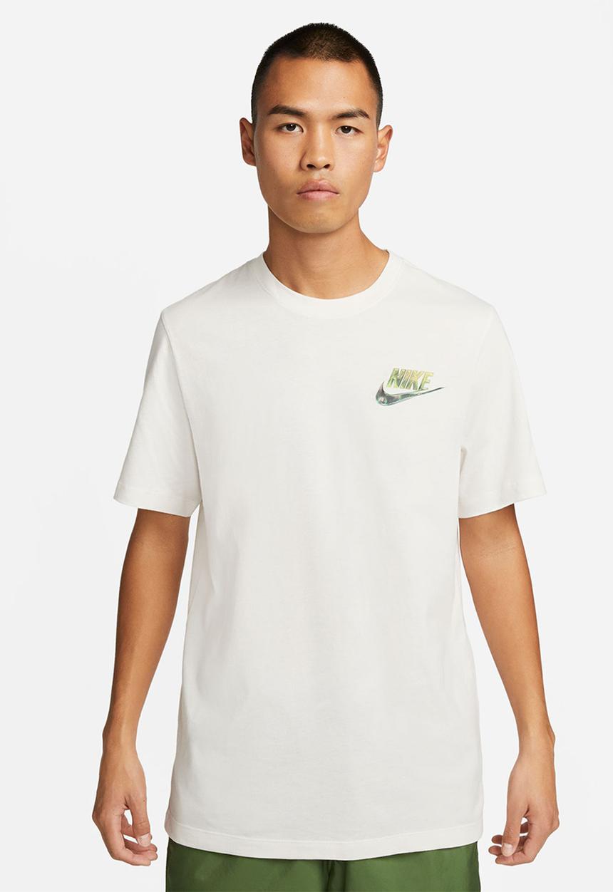 Nike - Nike Sportswear Tee
