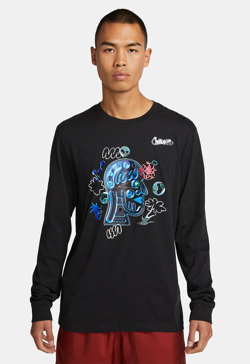 Nike - Nike Sportswear Tee