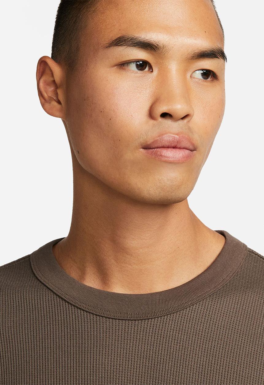 Nike - Nike Sportswear Sports Utility Long-Sleeve T-Shirt