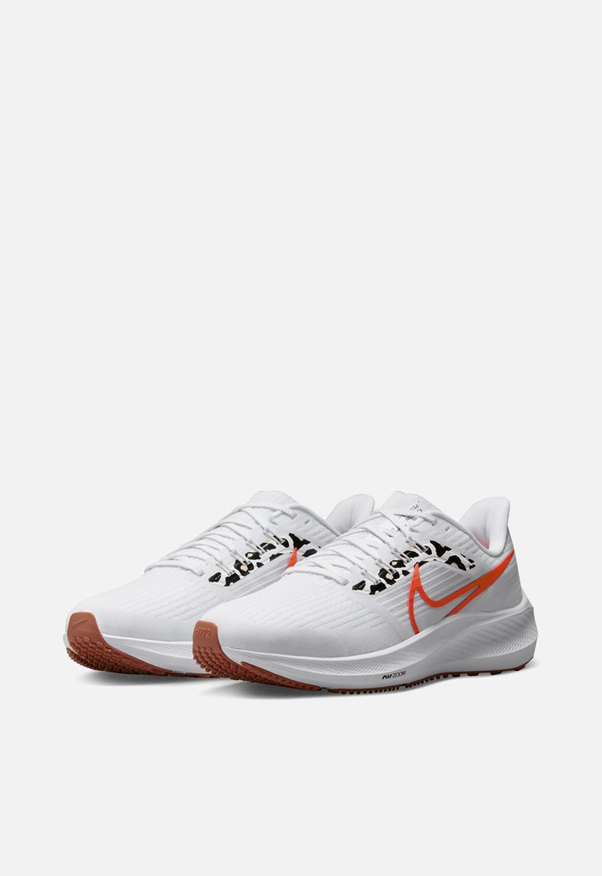 Nike - Air Zoom Pegasus 39