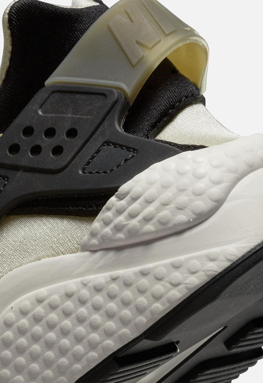 Nike - Air Huarache