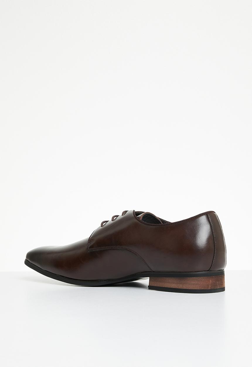 MAZERATA - Magio 72 formal - choc