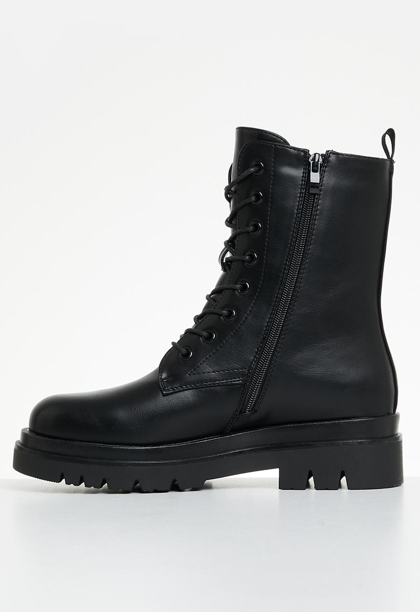Madison® - Kiki lace-up boot - black