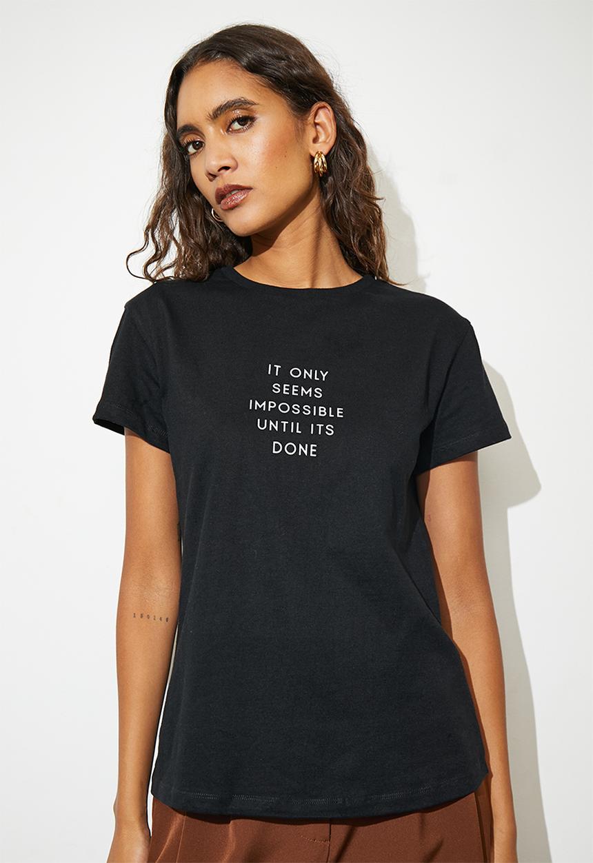Superbalist - Short sleeve slogan graphic tee - black