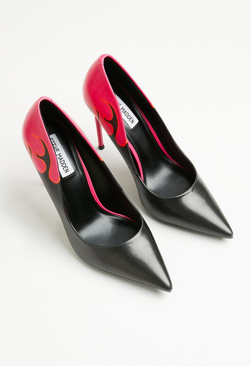 Steve Madden - Vala-f court heel - black & pink