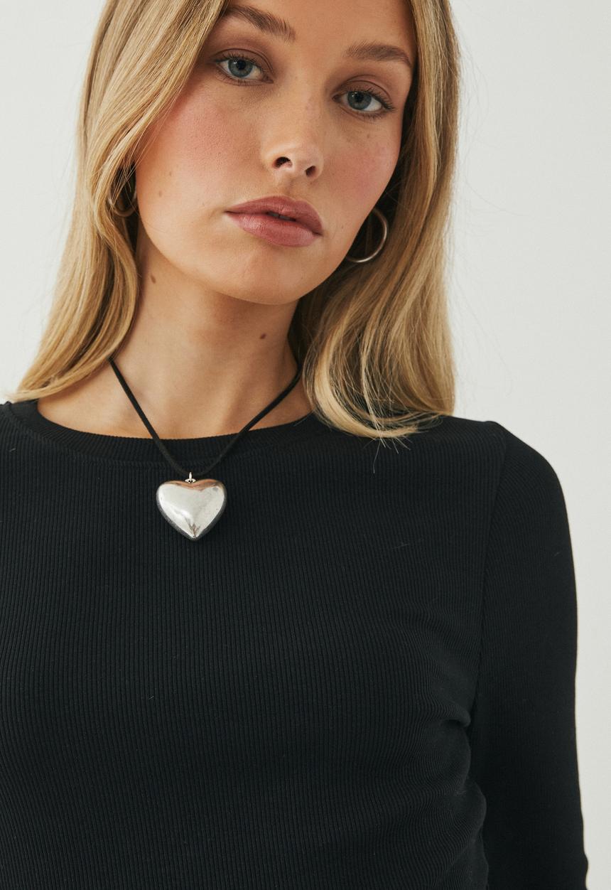 Supré  - Aspen long sleeve rib top - black