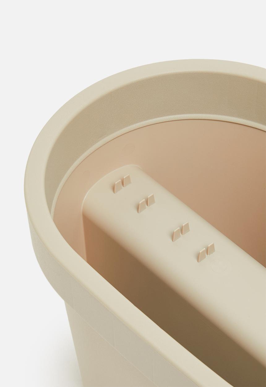 H&S - Bridge planter - neutral