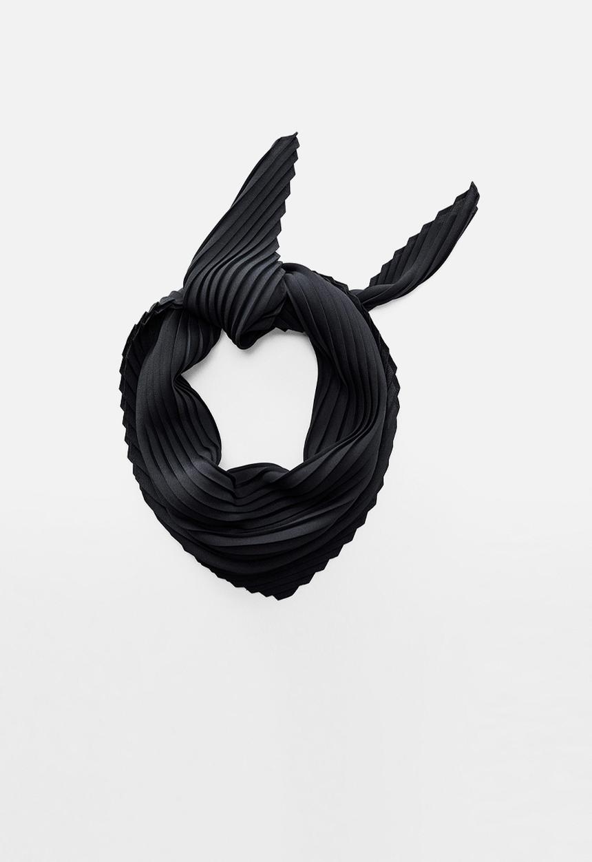 MANGO - Neck scarf pleats - black