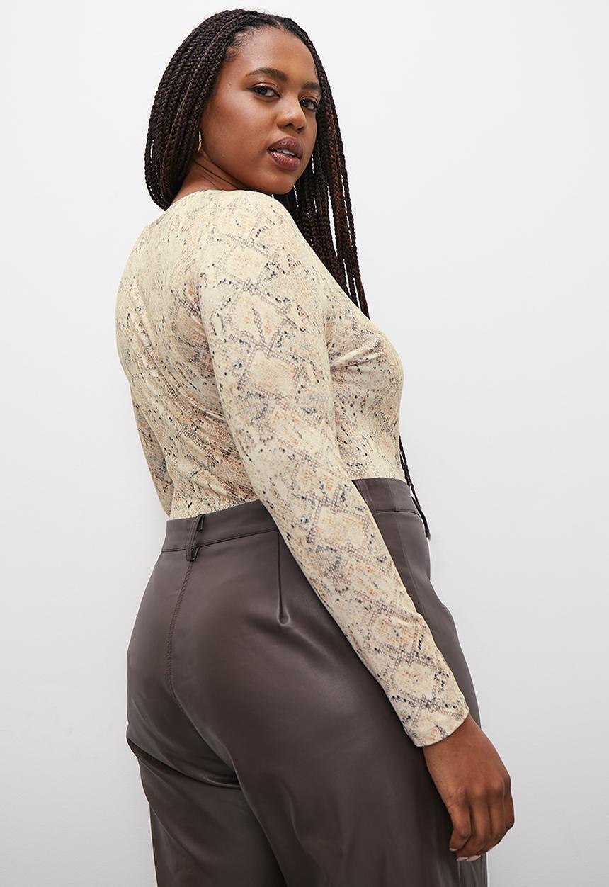 Superbalist - Long sleeve boat neck bodysuit - snake print