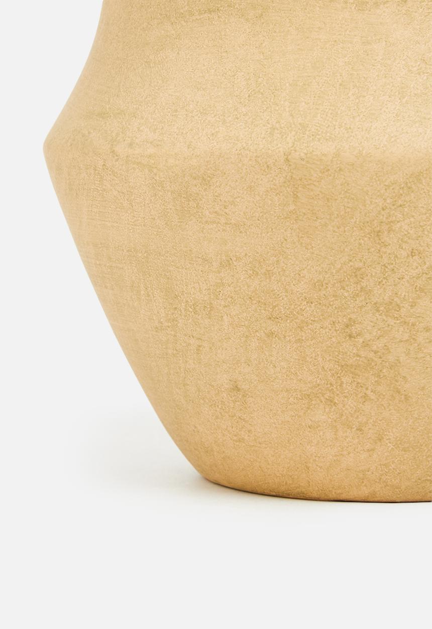 H&S - Aphrodite vase - terracotta