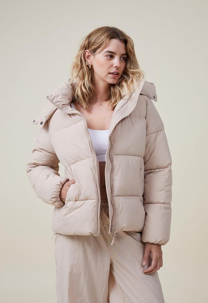 Cotton On - The recycled mother puffer jacket 3.0 - sesame