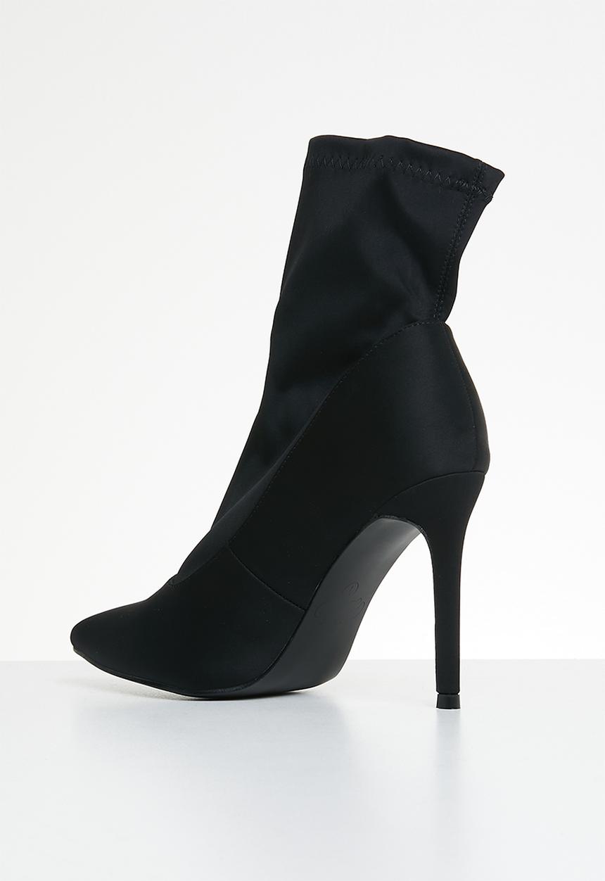 Miss Black - Lykra1 sock boot - black
