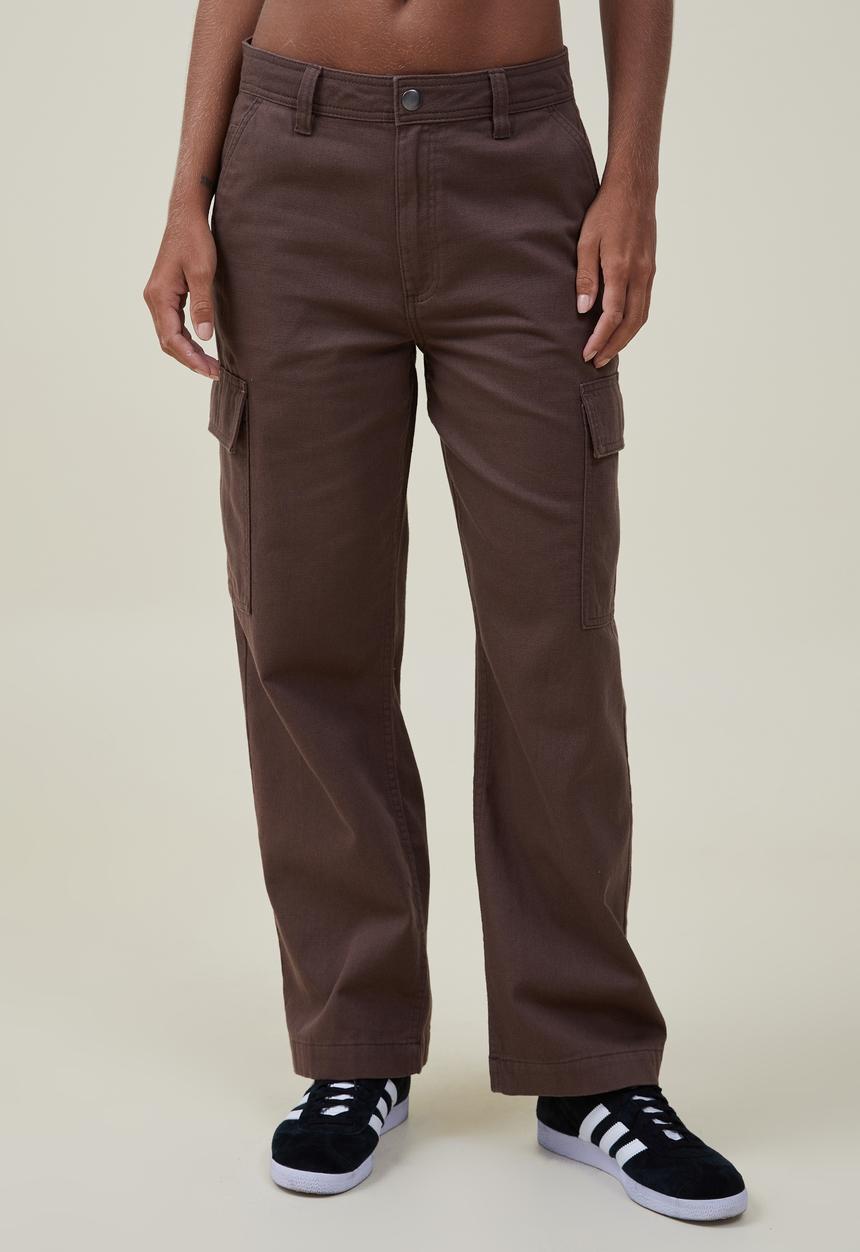 Cotton On - Bobbie cargo pant asia fit - rich brown