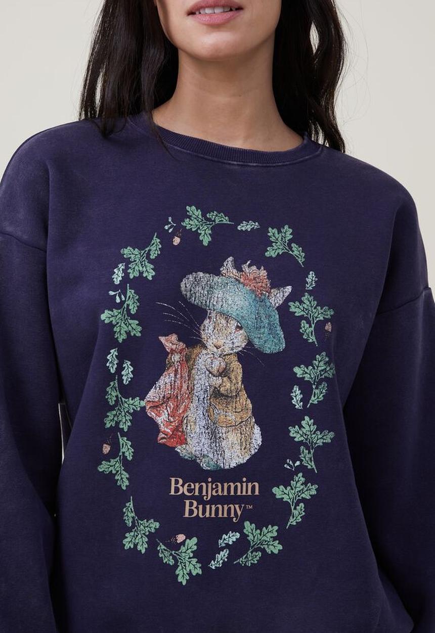 Lounge crew neck fleece - lcn peter rabbit/benjamin bunny garden