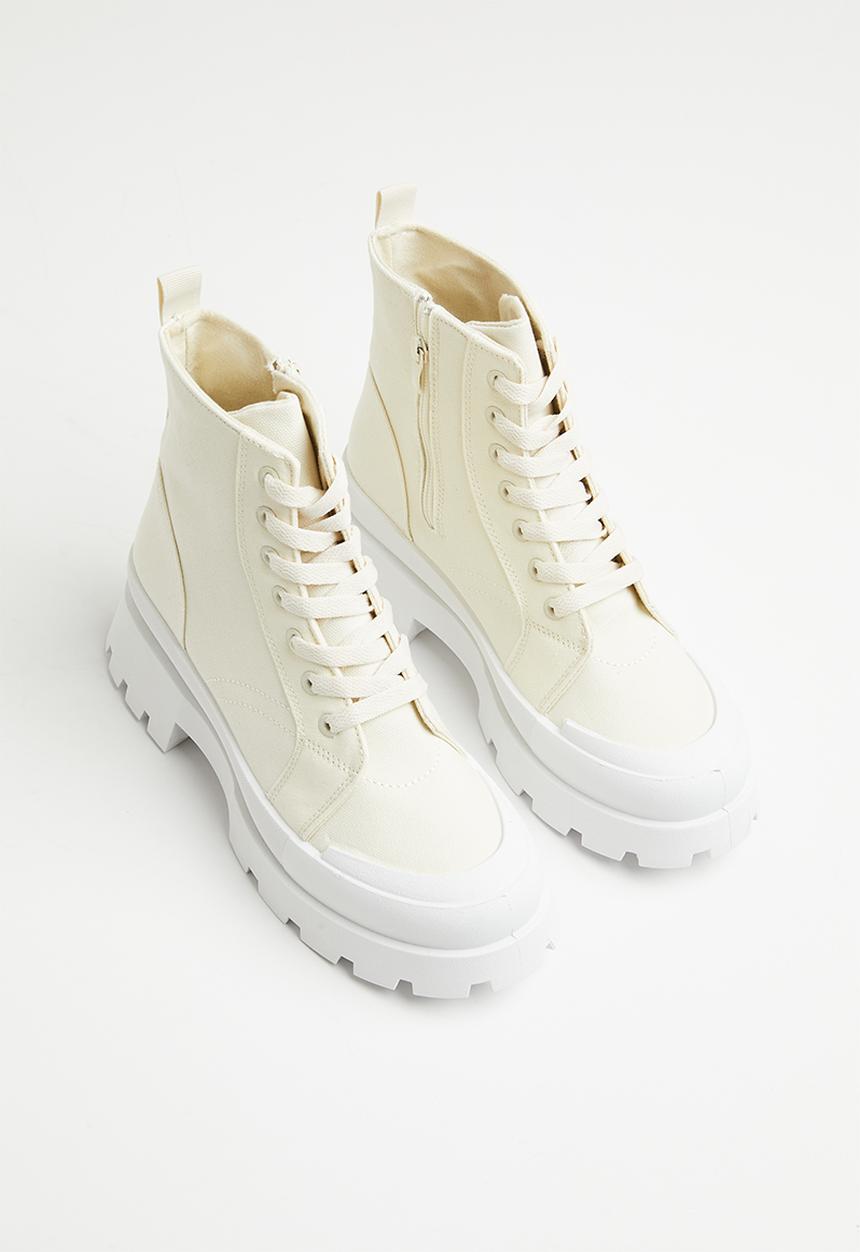 Superbalist - Fifi lace up boot - cream
