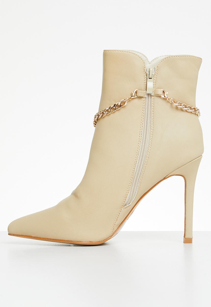 Miss Black - Boss 6 ankle boot - nude