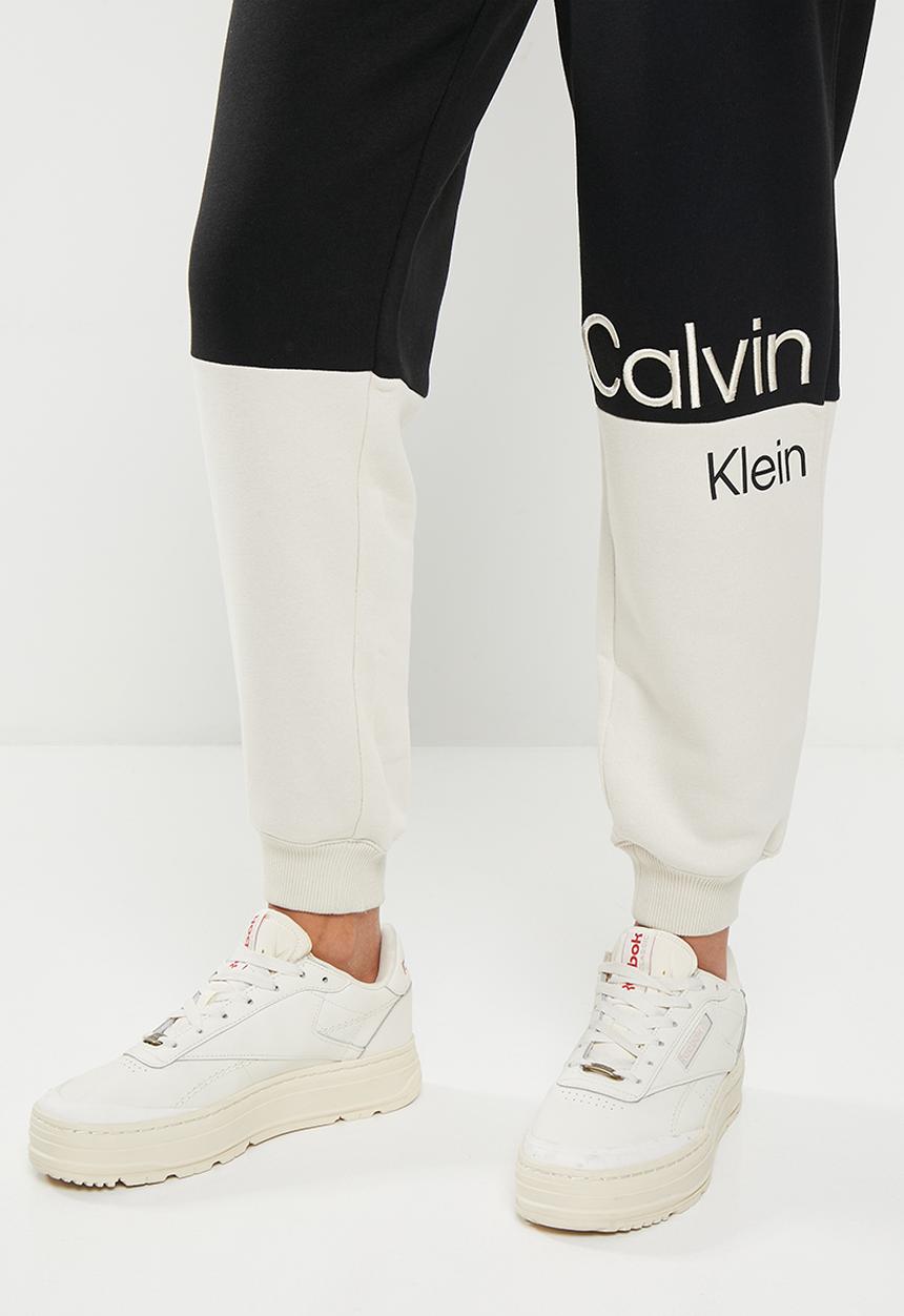 Calvin Klein - Color blocking cuffed jog pants - ck black