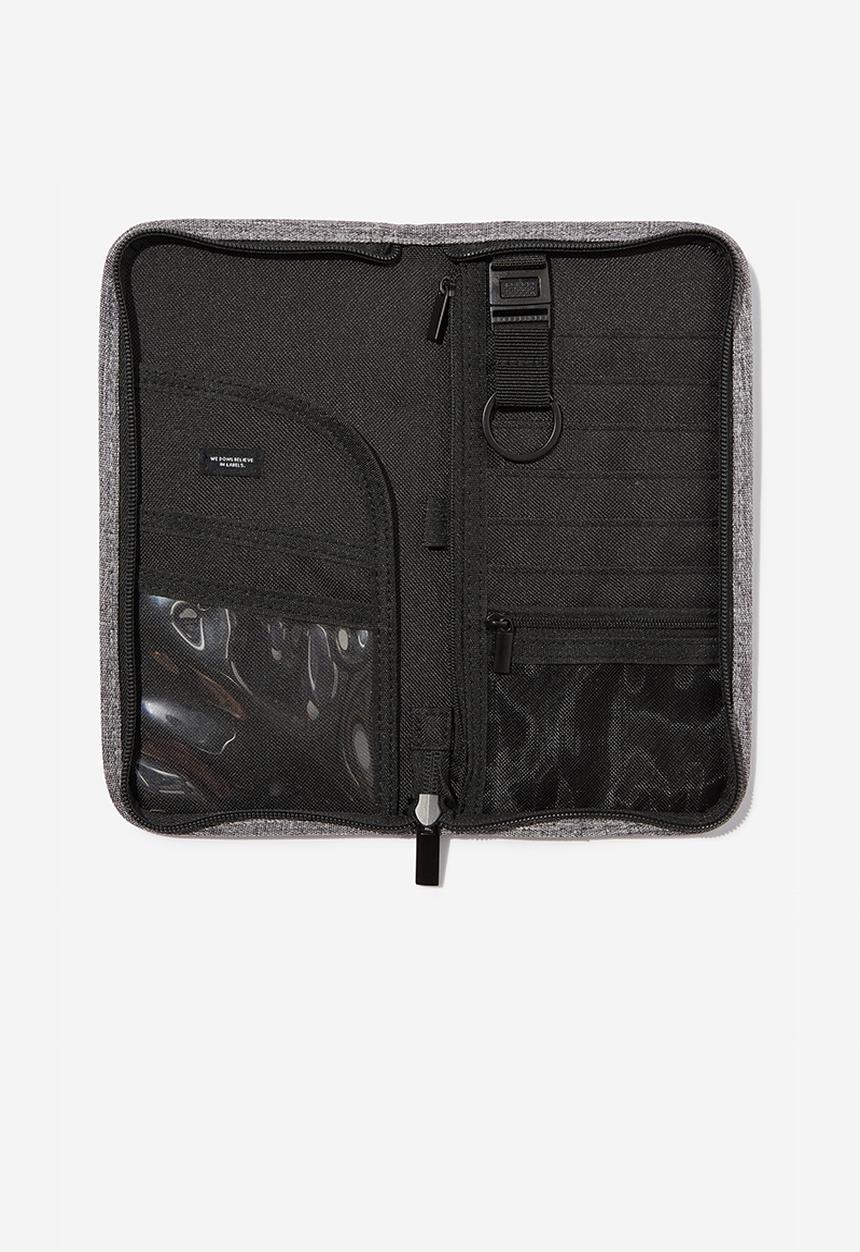 Typo - Urban rfid travel wallet - grey crosshatch
