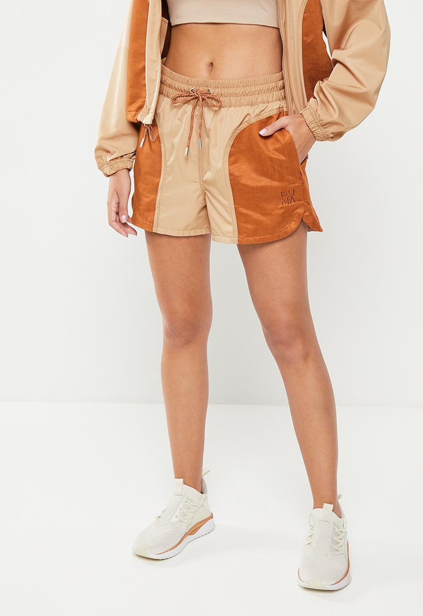 PUMA - Infuse woven shorts - dusty tan