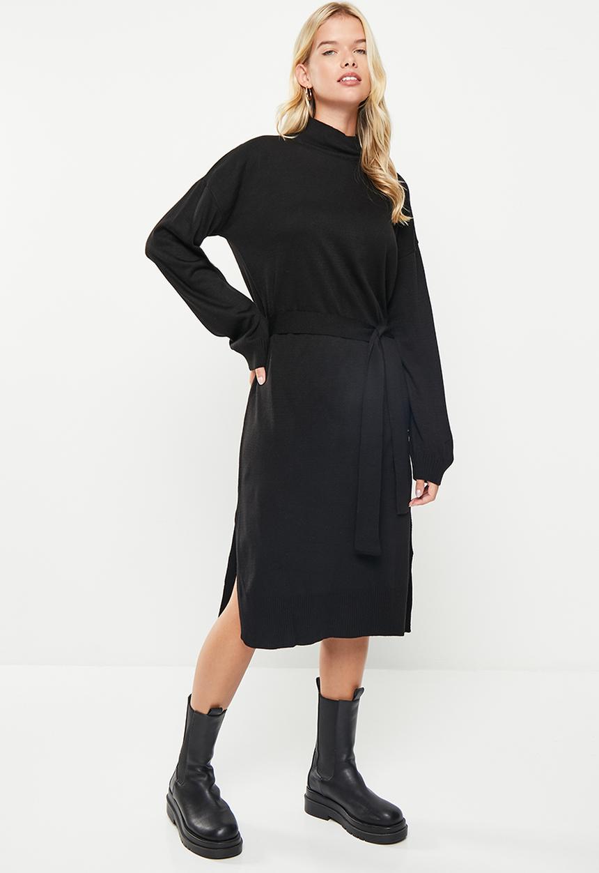 Trendyol - Belted knit dress - black