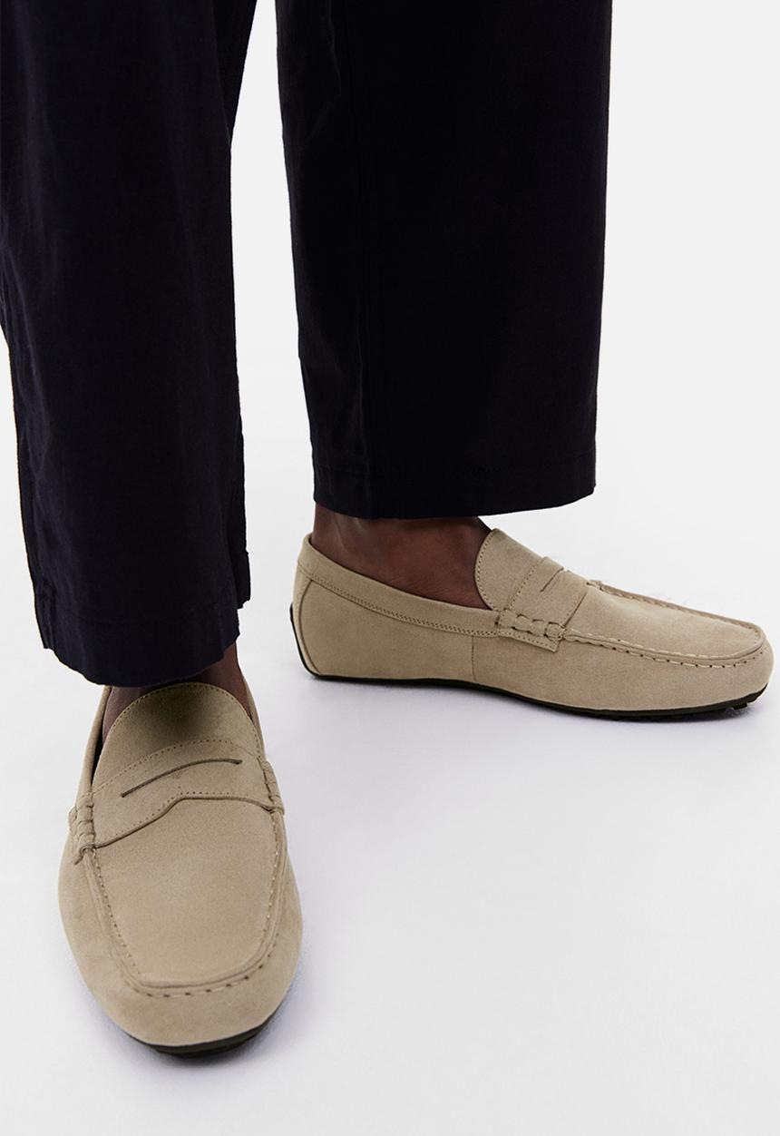 H&M - Imitation suede driving shoes - beige