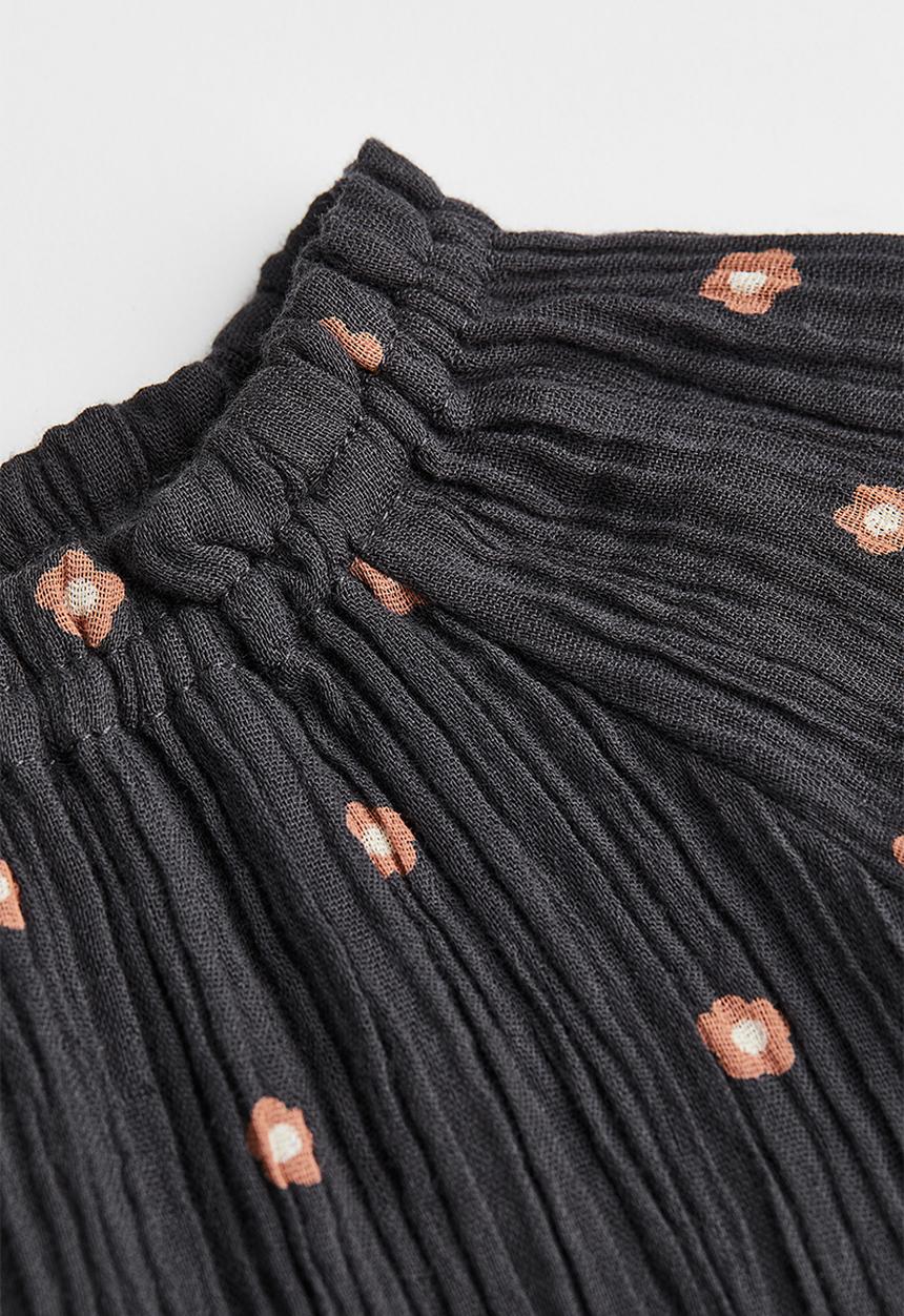 H&M - A-line dress - black & floral