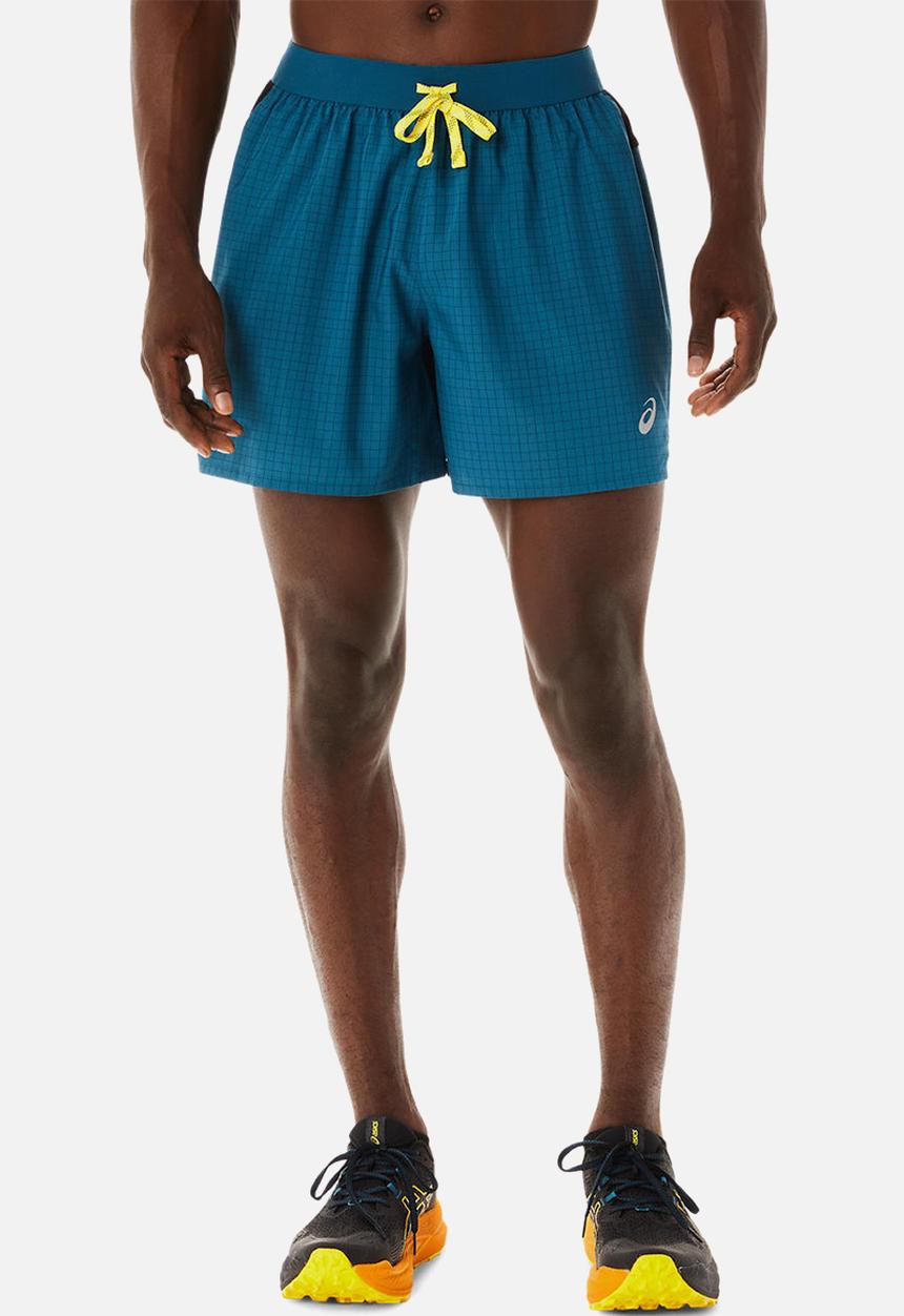 ASICS - Fujitrail logo short - ink teal/golden yellow