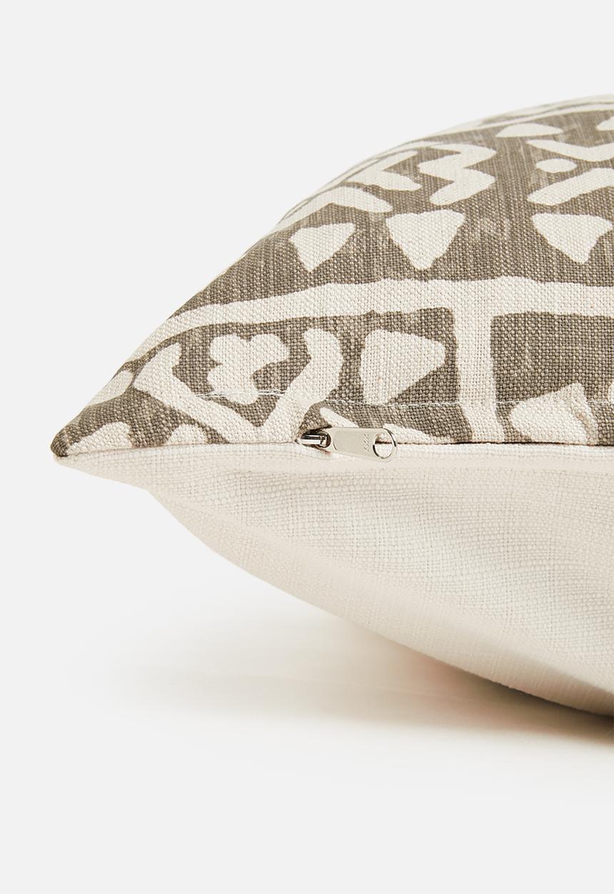 Hertex Fabrics - Mali Cushion cover-pebble