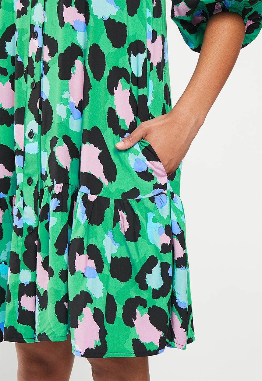 Me&B - Bellow sleeve short shirt dress - opulent animal