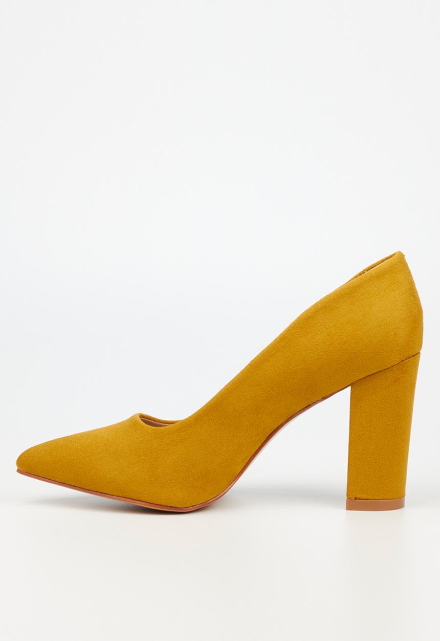 Butterfly Feet - Uma 2 court heel - mustard