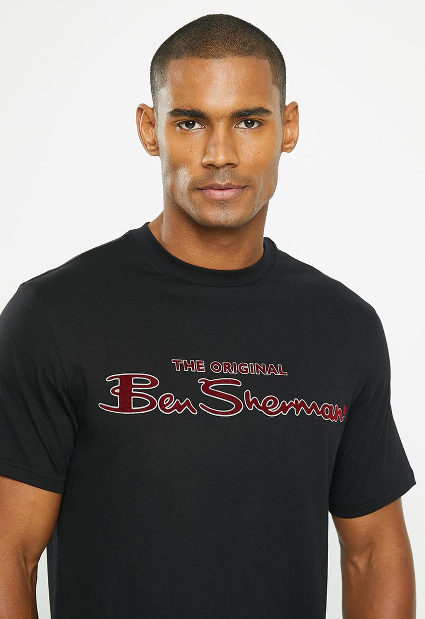 Ben Sherman - SIGNATURE TEE SHIRT FLOCK PRINT- BLACK