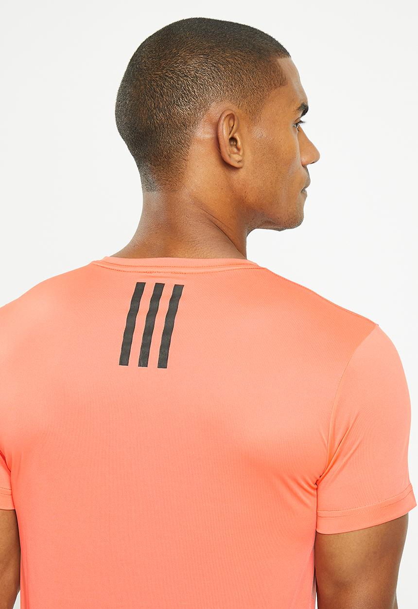 adidas Performance - M tr-es comf tee - coral fusion & black