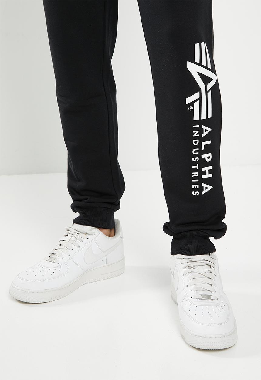 Alpha Industries - A.i logo print jogger - black