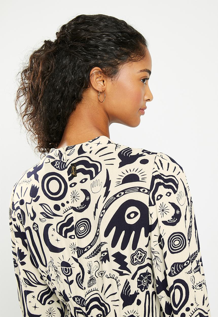 Superdry. - Vintage long sleeve midi dress - nomad print