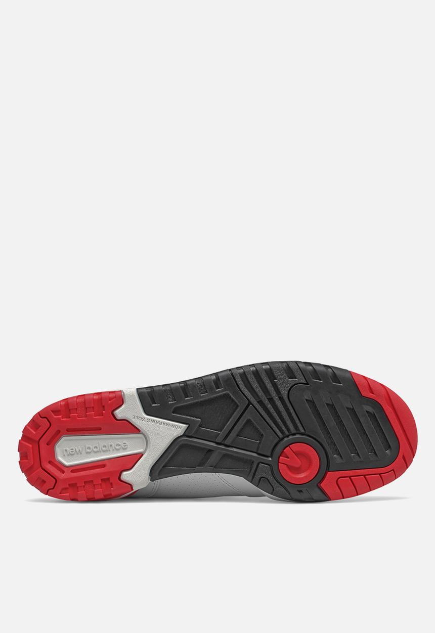 New Balance  - 550 - courtside - white/ team red
